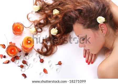 Lifestyle - Pagina 2 Stock-photo-beautiful-long-haired-girl-relaxing-in-spa-salon-18271099