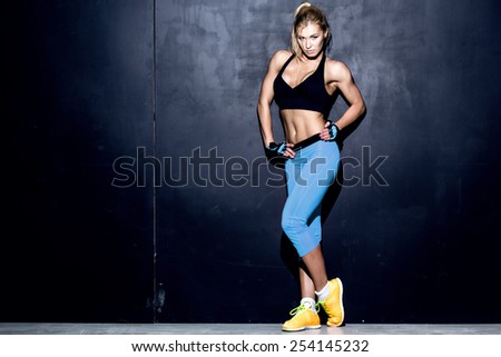 attractive fitness woman, trained female body, lifestyle portrait, caucasian model