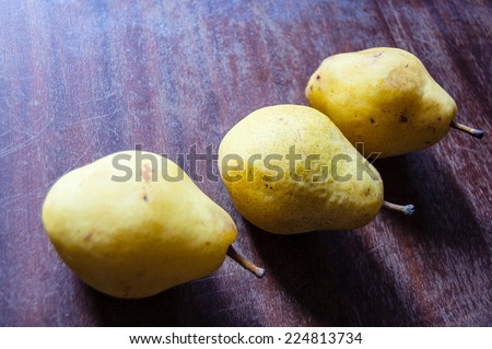 pears on the table