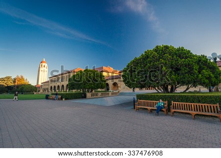 PALO ALTO, USA - OCT 22 2014: Stanford University and park. Stanford University is one of the world\'s leading research and teaching institutions. It is located in Stanford, California.