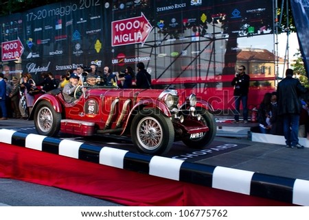BRESCIA ITALY - MAY 17: red 1929 Mercedes 720 SSK built in 1929  driven by E. Louwman starts the 1000 Miglia 2012, on May 17, 2012 in Brescia