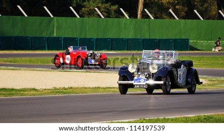 Bentley on Imola  Bo  Italy   September 21  Blue Bentley Darby  1935  And Red