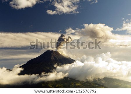 Tungurahua Volcano erupting, March 2013, Ecuador