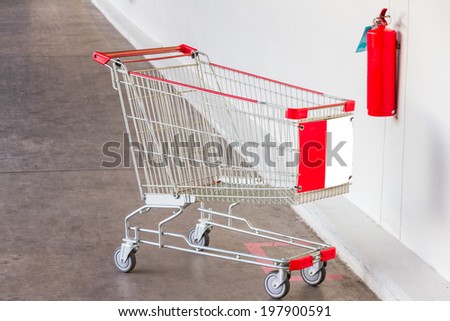 The single trolley for decorate or design project.