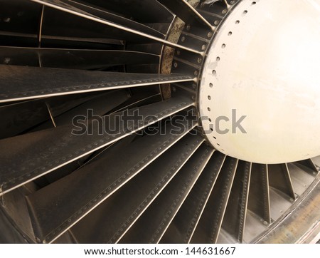 turbine blades jet engine aircraft detail