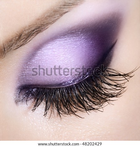 eye makeup purple. Purple makeup.
