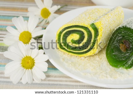 sweet dessert in a plate with flower