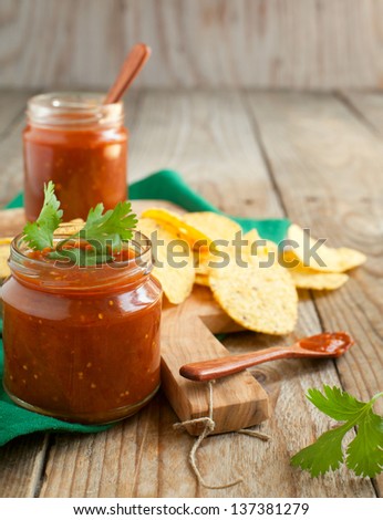 Salsa sauce and tortilla chips