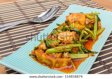 Fried Tofu with chinese kale in red curry sauce