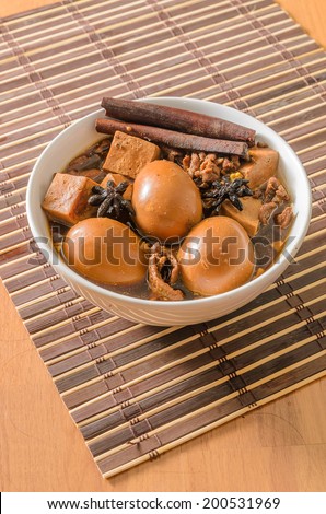 Eggs,tofu and pork in five spices brown sauce