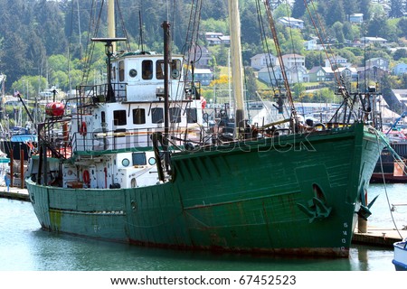 Deep  Fishing Oregon Coast on Fishing Boats At Dock On The Oregon Coast Stock Photo 67452523