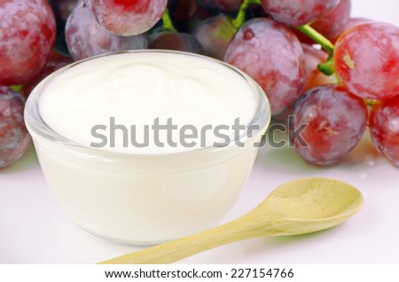 Super Food, Low fat or fat-free plain yogurt which rich of calcium, magnesium and vitamin D.