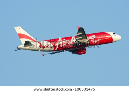 CHIANGMAI ,  THAILAND- DECEMBER  28  2011: HS-ABS  Airbus A320-200 of  Thaiairasia. Takeoff  from  Chiangmai airport to Singapore.