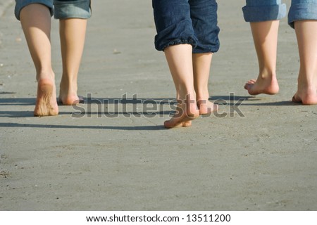Walking feet