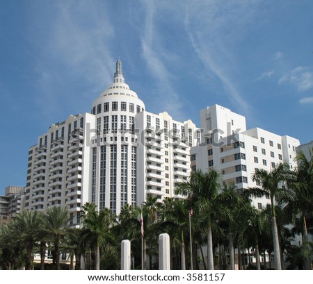 Miami Luxury Hotels on Miami South Beach Art Deco Luxury Hotel Stock Photo 3581157