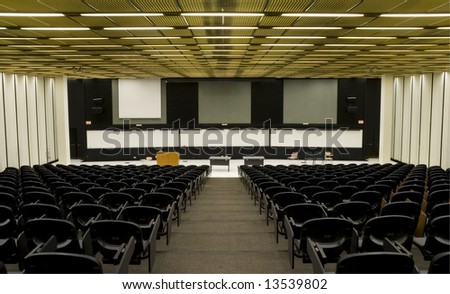 Wide-angle perspective view of a lecture hall