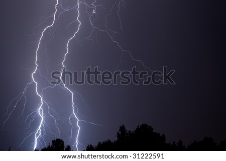Tht flash of lightning in night sky