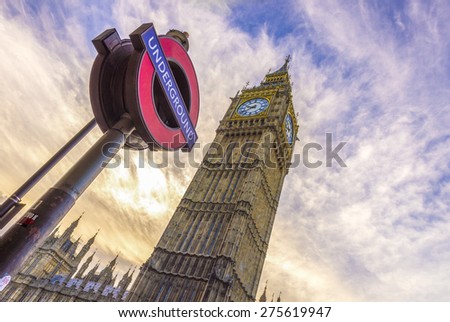 LONDON - JEN 15: Big Ben clock Jenuary 15, 2015 in London. The London \'Underground\' logo will be used from now on for other transportation systems - has been announced by Transport for London (TfL).