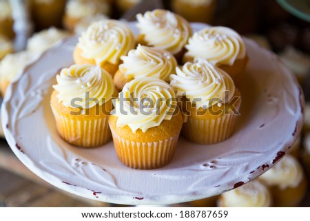 Cupcakes at a wedding reception looking great Cupcakes at a wedding reception looking great