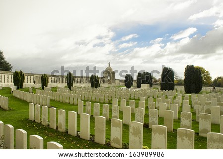 world war one cemetery tyne cot belgium flanders ypres