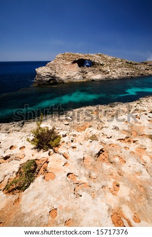 Island Paradise on Comino in malta - the blue lagoon