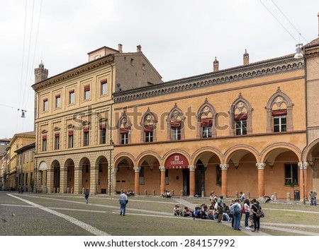 BOLOGNA, ITALY - 4 MAY, 2015: Students in front of the Bologna University. Bologna is home to numerous prestigious cultural, economic and political institutions.