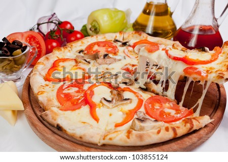 Pizza lifted slice