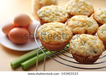 Rhubarb muffins with sugared ginger