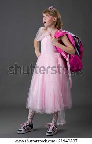 باربي Stock-photo-princess-on-pink-dress-with-school-bag-21940897