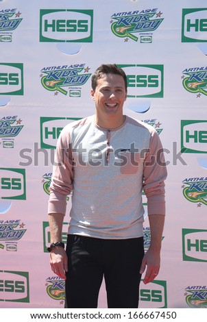NEW YORK - AUGUST 24   American actor, producer, and Nickelodeon game show host Jeff Sutphen attends Arthur Ashe Kids Day 2013 at Billie Jean King National Tennis Center on August 24, 2013 in New York