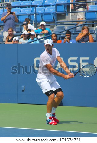 NEW YORK - AUGUST 25: US Open champion Andy Roddick practices for US Open at Louis Armstrong Stadium at Billie Jean King National Tennis Center on August 25, 2012 in New York