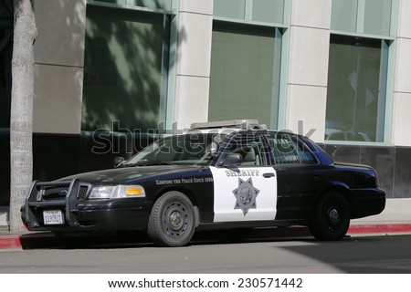 SAN DIEGO - SEPTEMBER 29 - San Diego County Sheriff car on September 29, 2014.The San Diego Police Department is the primary law enforcement agency for the city of San Diego, California