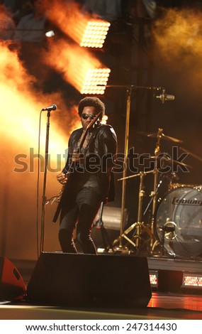 NEW YORK - AUGUST 26, 2013: Four times Grammy Award winner Lenny Kravitz performed at the US Open 2013 opening night ceremony at USTA Billie Jean King National Tennis Center in New York