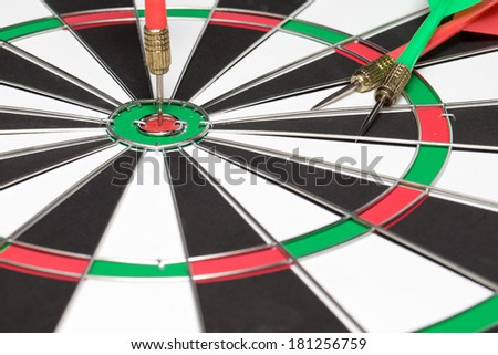 arrows and darts target the exact game