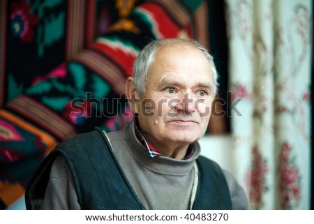 An image of a portrait of an old man