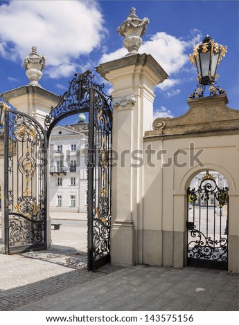 Gate to the building of Polish Government - Ministry of Culture and National Heritage.