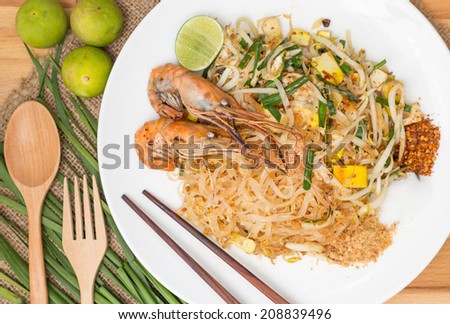 Thai style fried noodles Noodles With Shrimp