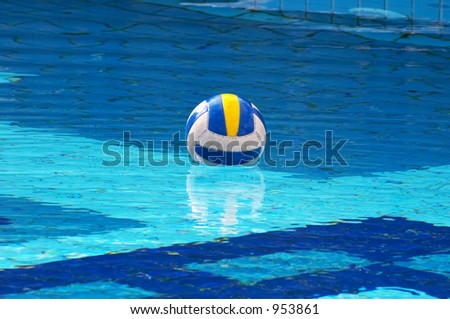 Voleyball lost in waterpool