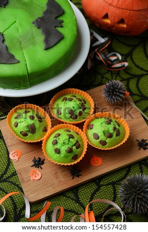 chocolate chip cupcakes and halloween cake