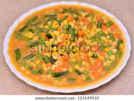 Mixed corn and pea dish