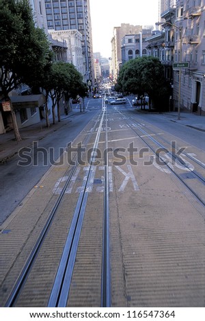 Railroad in the center of the car street down the hill, San Francisco, United States
