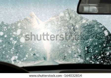 Winter driving Poor view causes dangerous driving situations. Always remember to keep your windshield free.