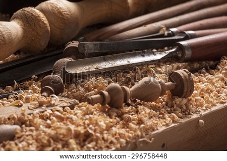 wood turning shavings with chisels