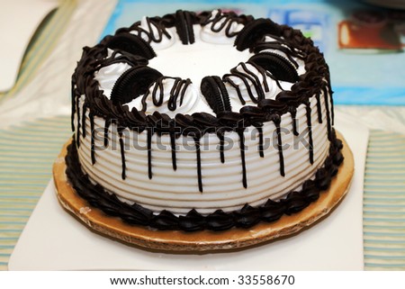 cookies and cream flavored chiffon cake