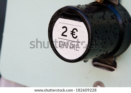Price of 2 Euro and German word meaning \