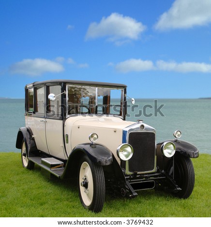 Vintage Car from the 1900\'s can be isolated on white with embedded clipping path