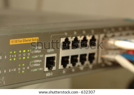 Live Fast Ethernet Switch