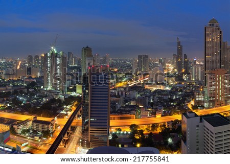 Views of Bangkok Residential district with expressway During morning twilight