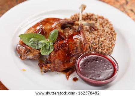 duck wings with cranberry sauce