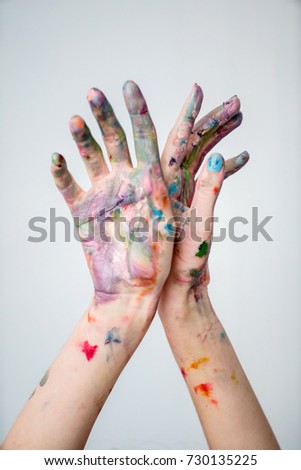 hands of painter